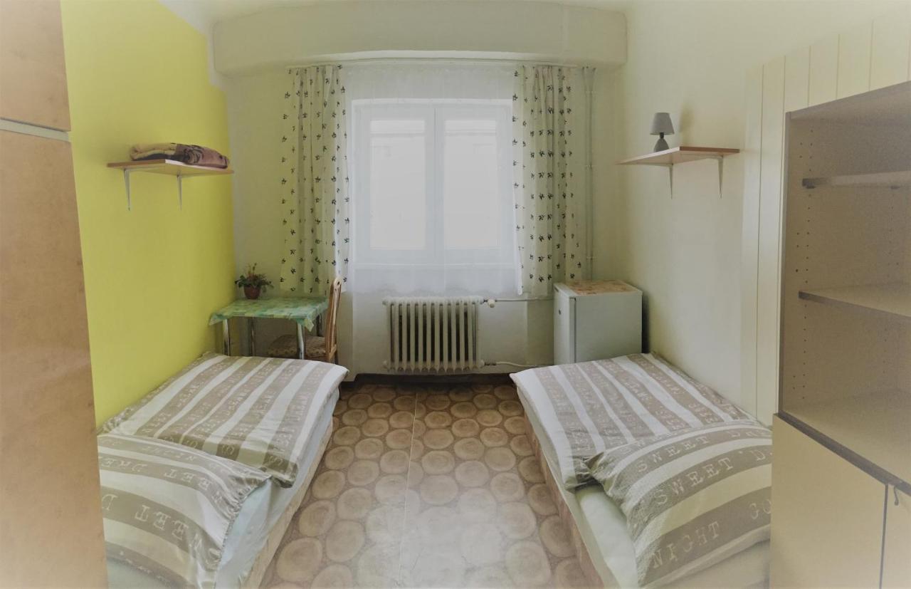 Ubytovani U Ropaku Horni Slavkov Bagian luar foto