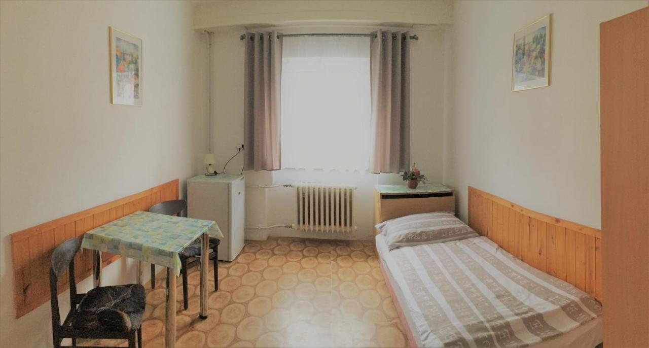 Ubytovani U Ropaku Horni Slavkov Bagian luar foto