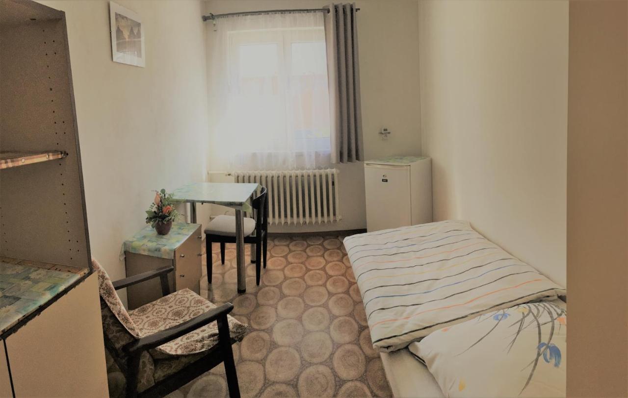 Ubytovani U Ropaku Horni Slavkov Bagian luar foto